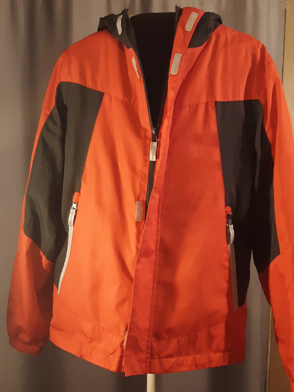 Picture 1 of 5
