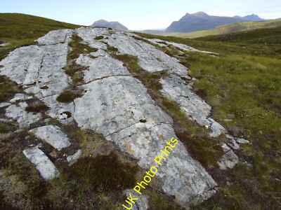 Photo 12x8 Bare rock on summit ridge of Meall na Sidhinn above Langwell, U c2015
