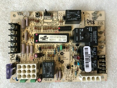 York Luxaire Coleman 031-01972-000 Control Circuit Board 6DT York Luxaire Coleman 031-01972-000 Control Circuit Board 6DT