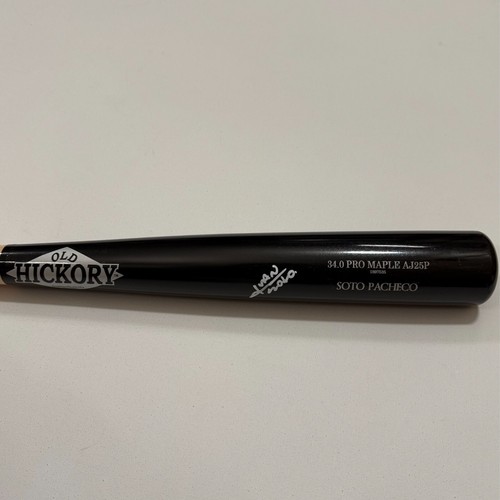 JUAN SOTO SIGNED/AUTOGRAPHED OLD HICKORY GAME MODEL BLACK BAT - YANKEES - BAS - Bild 1 von 7