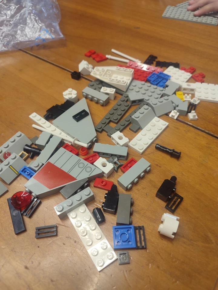 LEGO Star Wars 4477 T-16 Skyhopper, foto 3 di 4