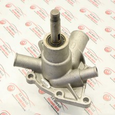 Pompe à eau Peugeot 204