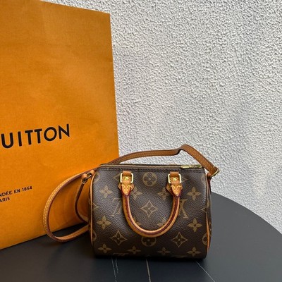 Louis Vuitton Pre-Owned Authentic Crossbody Monogram Free Tracked Shipping