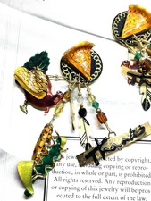 Lunch at the Ritz, NOS, TURKEY DAY, 1980s, VINTAGE, enamel THANKSGIVING Clips