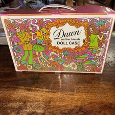 Lotto Bambole Alba Vintage Con Custodia Vestiti Accessori Topper Anni 70 – BELLE”