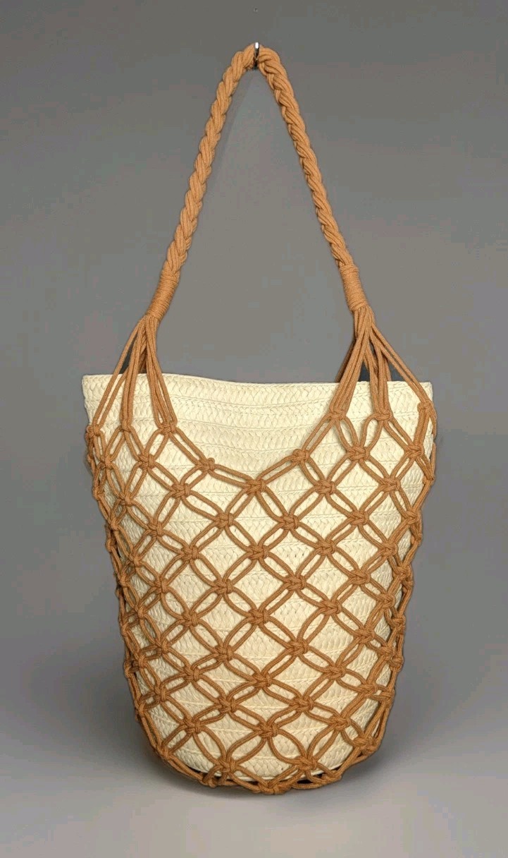 FUN AND UNIQUE UNIVERSAL THREAD LARGE MACRAME HOB… - image 1