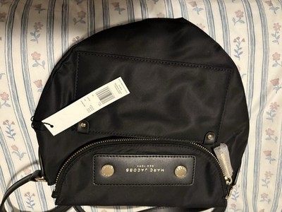Marc Jacobs Black Crescent Crossbody Bag, Zip, Gold Hardware, Detachable Strap