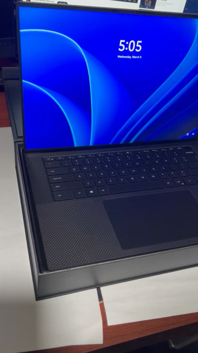 Dell Precision 5560 15.6 Dell Precision 5560 15.6