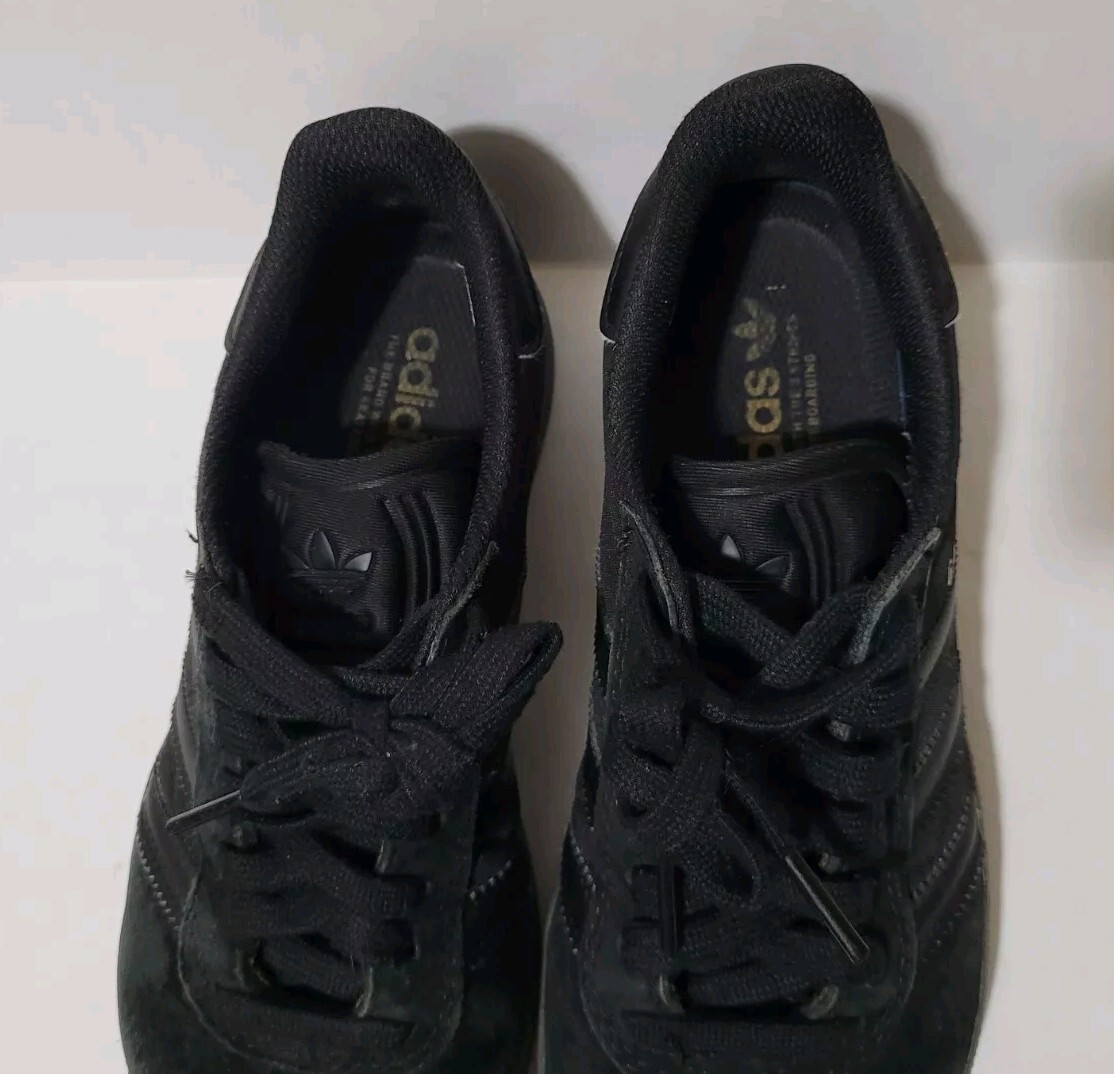 Adidas Gazelle Triple Black Gold Logo Leather Sneakers Shoes Men's Size 6 |  eBay