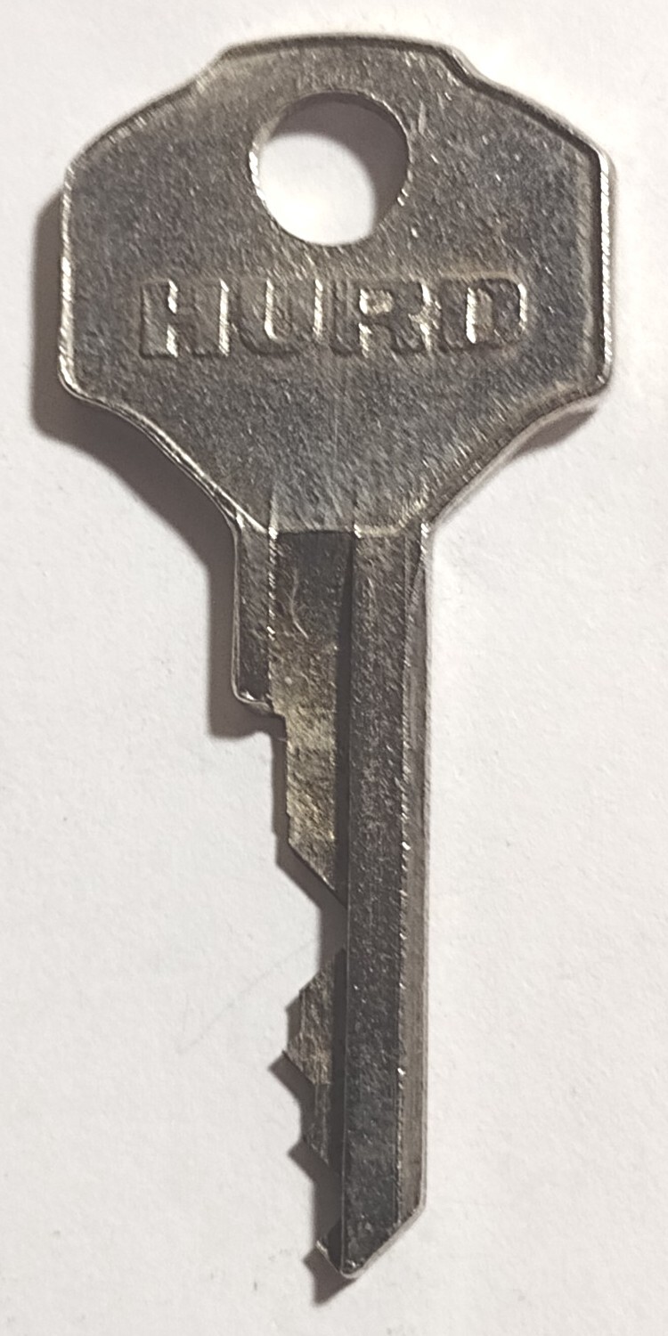 Vintage Key HURD H Appx 1-3/4