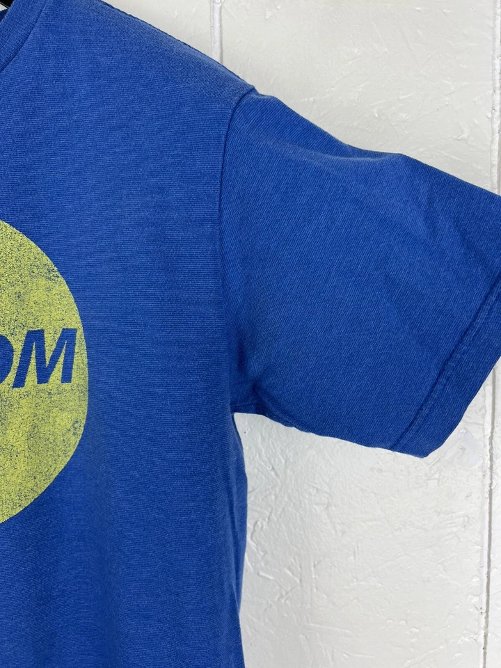 Volcom Shirt Men's Medium Blue Graphic Spellout Crew Neck Short Sleeve Pullover - Image 4 of 4