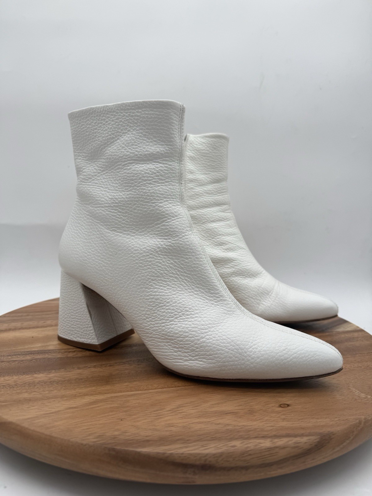 Thursday Boot Co Women's White Heartbreaker Leather Ankle Heel Bootie Size 10
