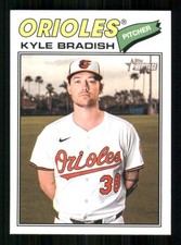 2026 Topps Heritage #16 Kyle Bradish Baltimore Orioles 66741