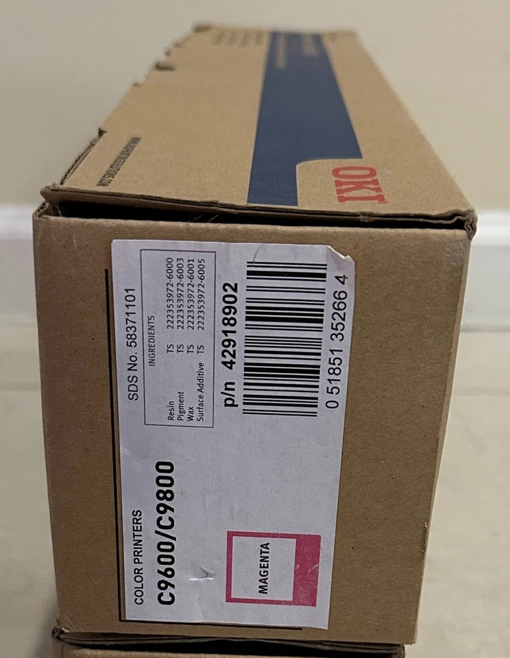 OKI 42918902 Magenta Toner Cartridge C9600 C9800 Genuine OEM - Open Box - Image 2 of 4