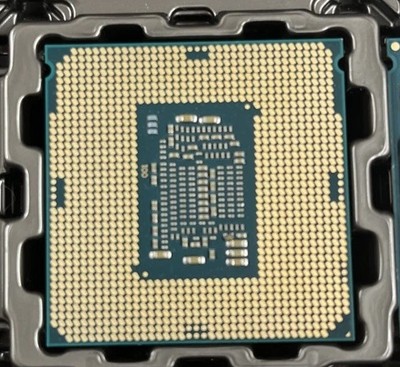 Intel Celeron G4900 G4900 Dual-Core LGA 1151 Desktop CPU Processor