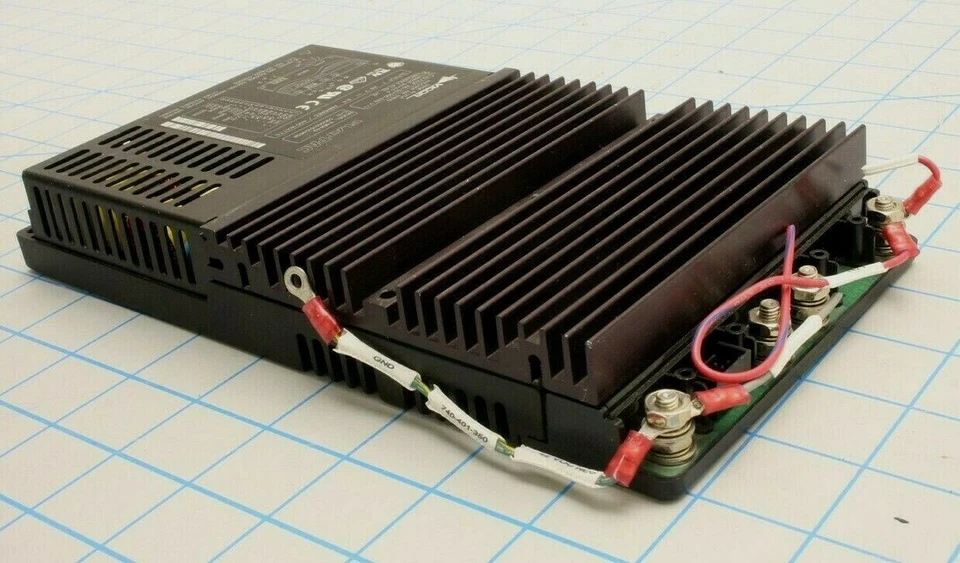VI-MU4-EQ / FLATPAC 400W SWITCHING POWER SUPPLY 400 W 100-240V / VICOR	 - Image 3 of 4