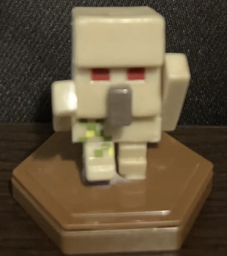 Minecraft Earth Boost-ENRAGED GOLEM 1” Mattel Mini Figure Loose - Picture 6 of 6
