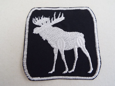 White Moose 3-1/2'' Embroidery Iron-on Patch (E6)