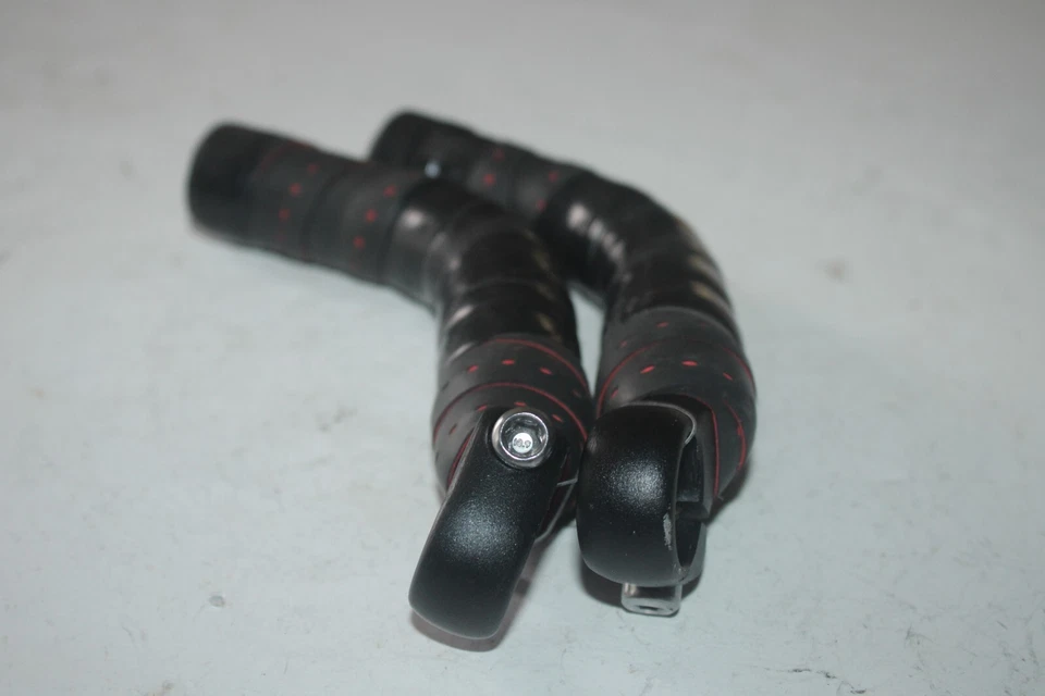 Abrazaderas de extremo de barra H2010AS 22 mm 7" Bullhorns negras MTB Trail Dirt híbridas envío a EE. UU. Foto 2 de 4