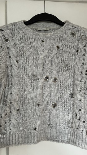 ZARA CABLE-KNIT SWEATER WITH STUDS Grey size Small RRP £49.99 - Picture 5 of 9
