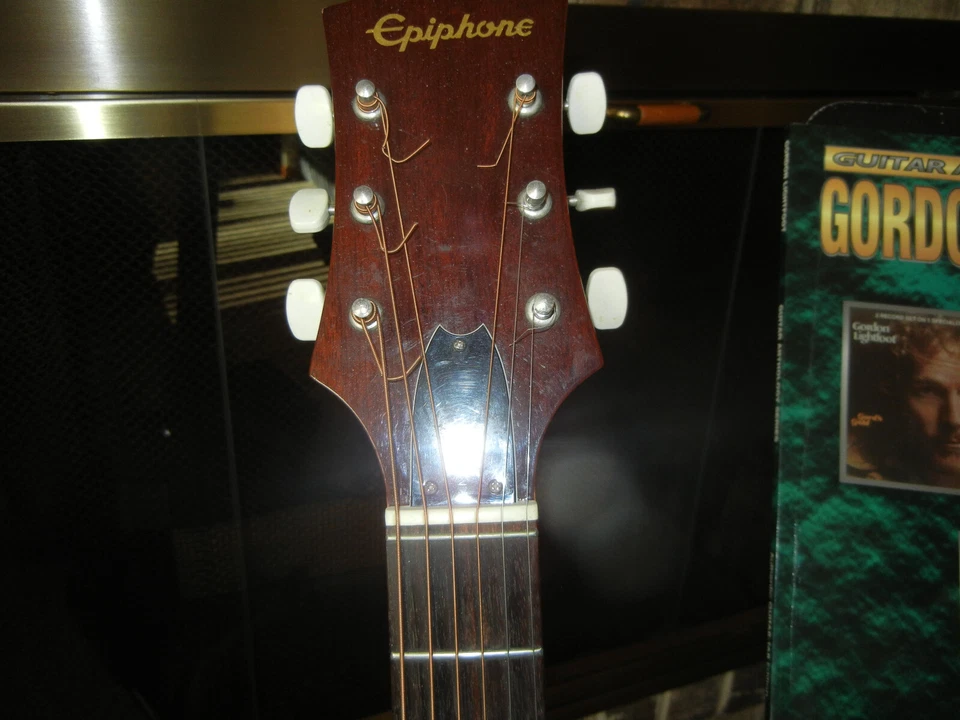 Ephiphone FT-120 acoustic vintage guitar, Excellent, Serial 653862 - Image 3 of 4