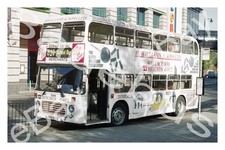 Bus Photograph LUTON & DISTRICT VVV 956W [5049]