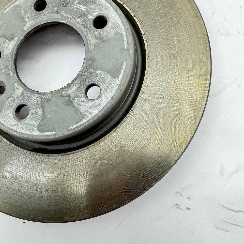 2021 - 2025 CHEVROLET TRAILBLAZER FRONT RIGHT SIDE DISC BRAKE ROTOR OEM 13517843 - Image 3 of 4