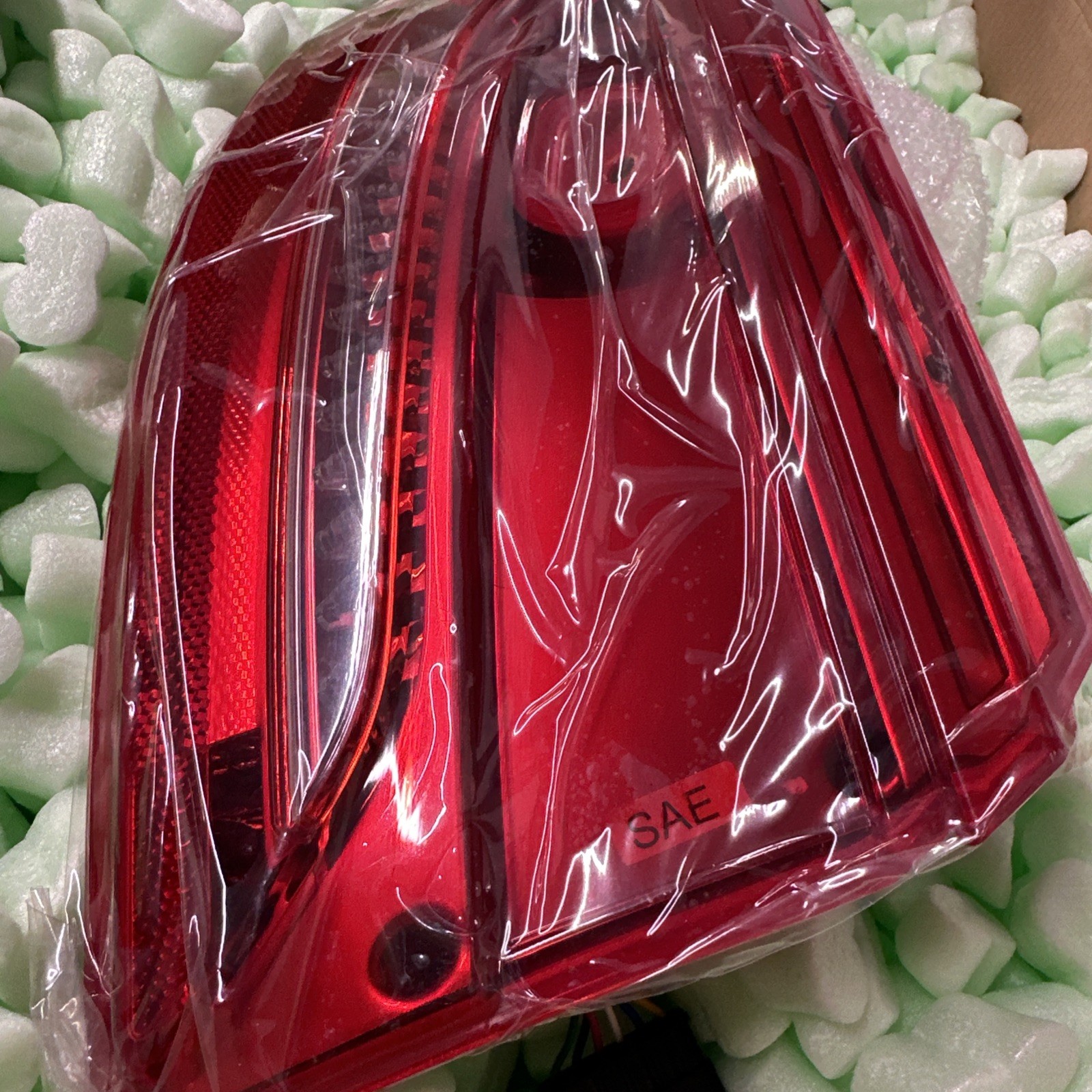 Aston Martin Lh Tail Lamp Asy FED CD33-13405-BB 2013-2018 Vanquish