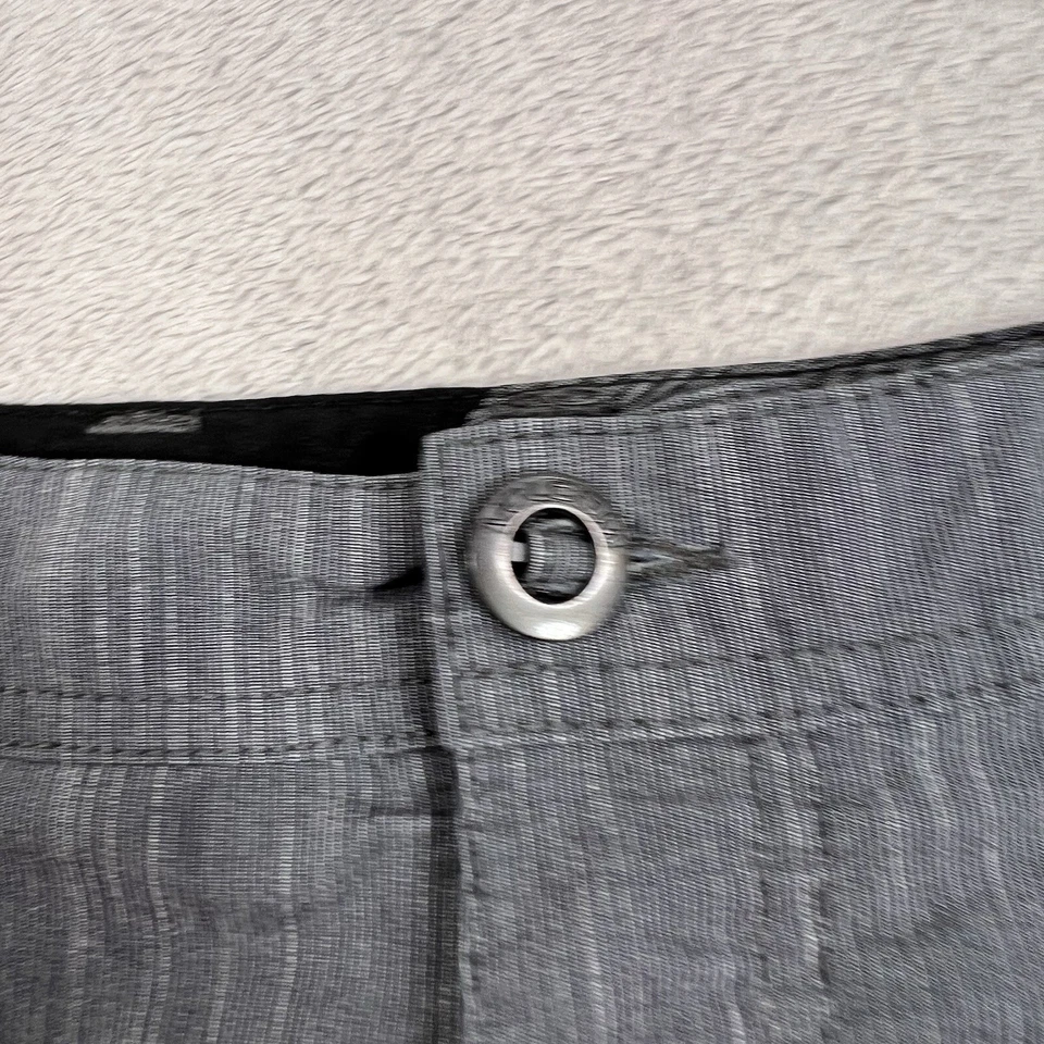 Volcom Hybrid Shorts Mens Size 30 Gray Blue Striped Quick Dry Surf & Turf Beach - Image 2 of 4