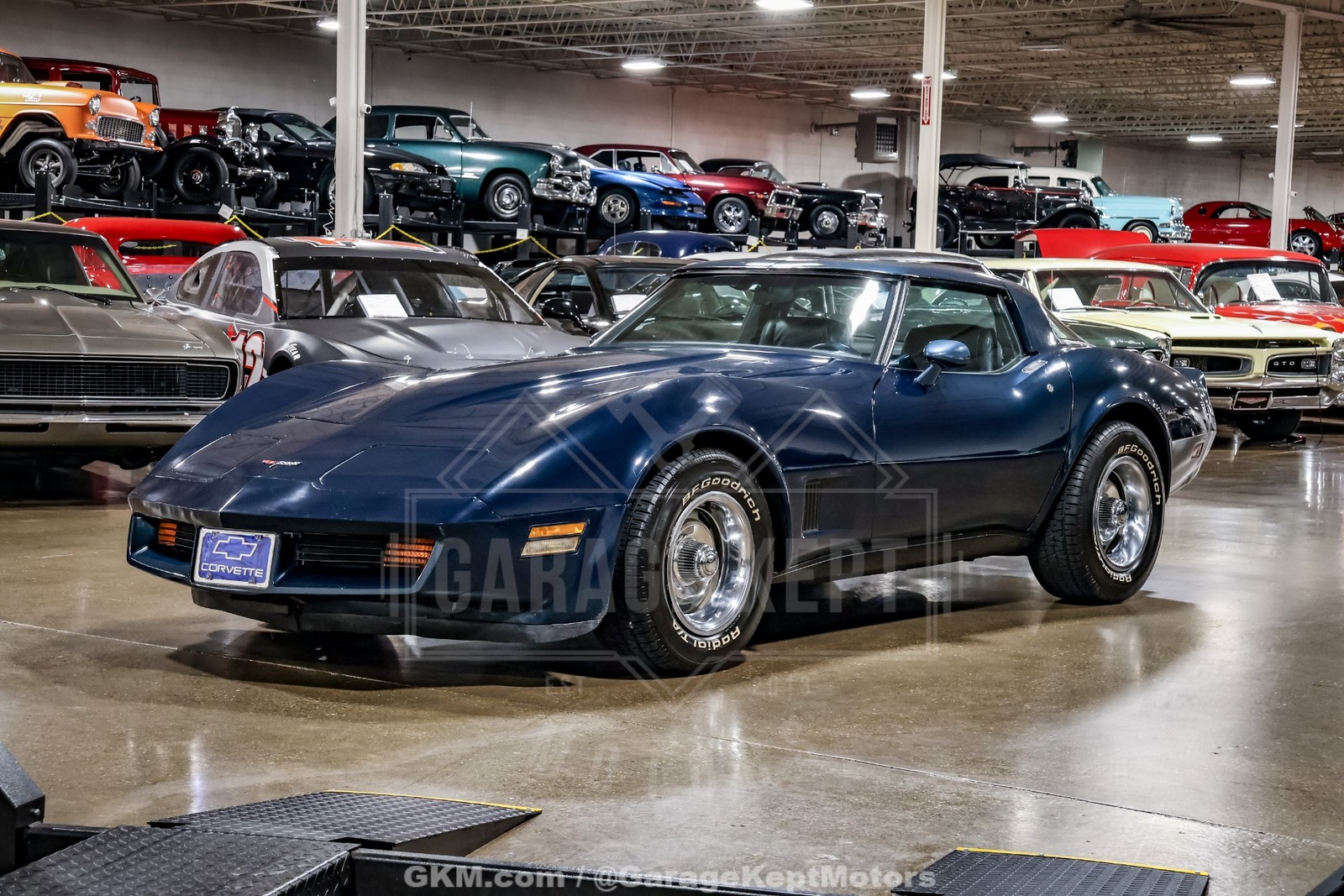 1981 Blue Chevrolet Corvette   | C3 Corvette Photo 4