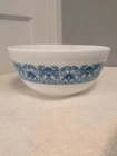 Pyrex 402 Vintage White Milk Glass Mixing Bowl Horizon Blue Floral Pattern Clean