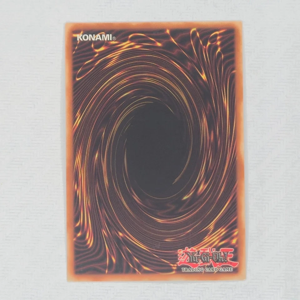 YuGiOh Stardust Dragon GLD3-EN037 Gold Series 3 Gold Rare Limited Ed - Image 2 of 2