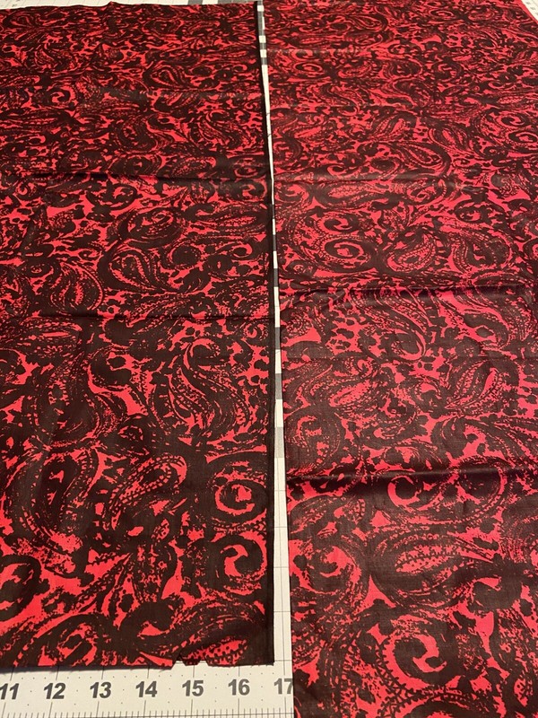 Vintage 2 pcs Red & Black Brush Stroke Paisley Polished Cotton Yards Retro 36w