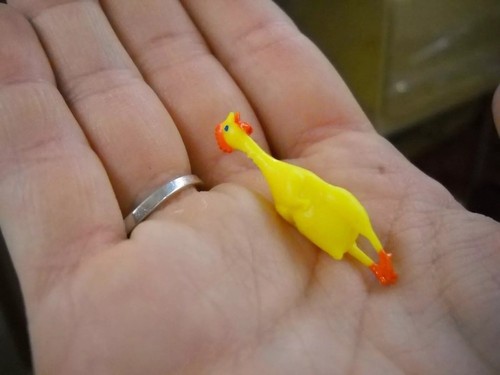 ITTY BITTY Rubber Chickens - 12 Piece Tiny Party Toy Decorations ~ Archie McPhee - Picture 5 of 11