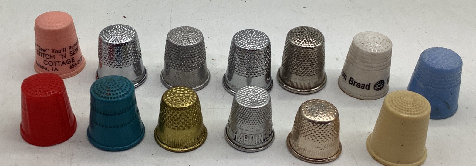 Lot 13 Thimbles Plastic Gold Silver Metal Sunbeam Hoover Stitch N Sew eBay