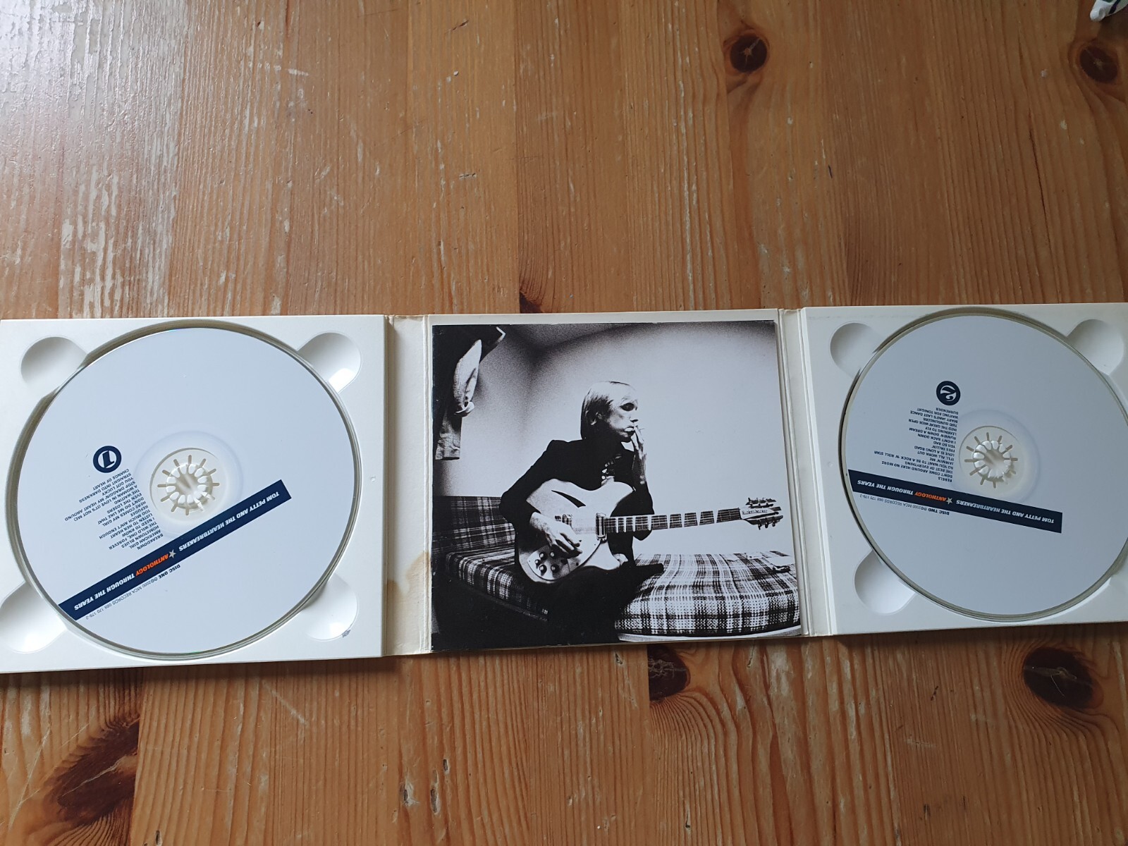 Tom Petty and the Heartbreakers -  Anthology Through the Years  2 CD Set