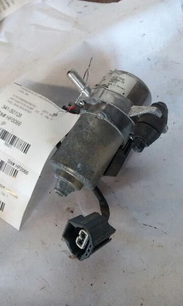 06-13 Volvo 70 Series C70 Air Injection Pump B5254T7 Engine Turbo - Image 2 of 4