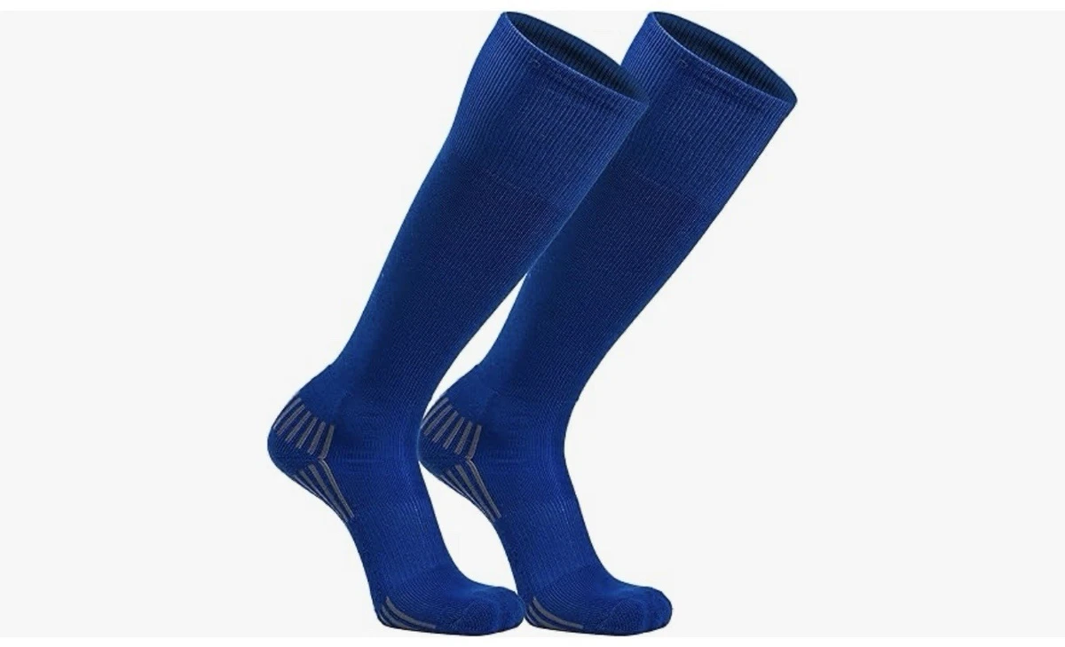 Chaussettes de football mi-mollet Strike. CH