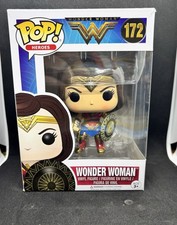Funko Pop! Vinyl: DC Universe - Wonder Woman (w/ Sword and Shield) #172