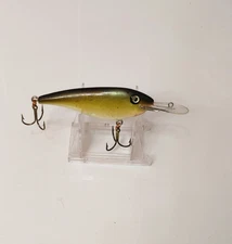 Unknown 3 5/8" Shad Crankbait Fishing Lure