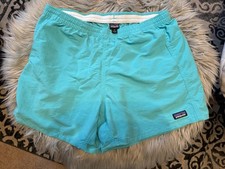 Patagonia Kid  s 4   Unlined Baggies Shorts in Subtidal Blue Size Medium