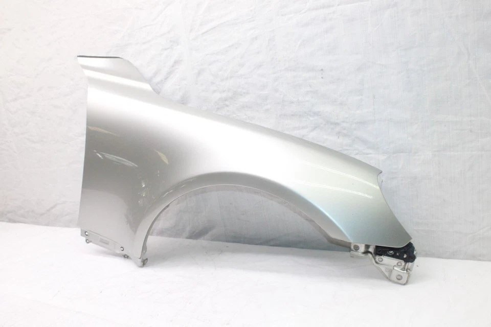 Lexus SC430 Z40 CONV #406 2002 panel de guardabarros delantero derecho Foto 3 de 4