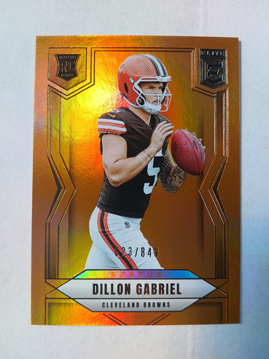 2025 Panini Donruss Elite - Dillon Gabriel #151 Status Metallic Orange /849 (RC)