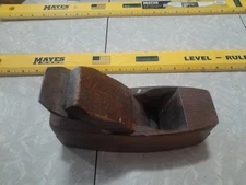 Vintage Auburn Tool Co. 8" Coffon Shaped Wooden Block Plane 2-1/4" Blade