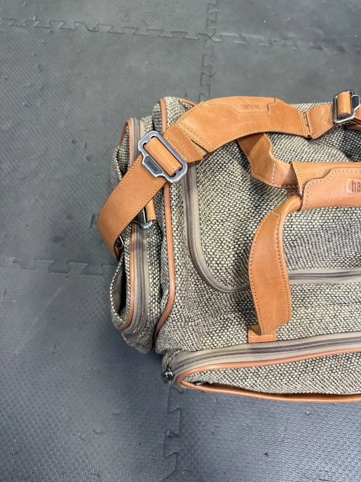 Equipaje de mano Hartmann de cuero tweed con cinturón fin de semana. Correa para el hombro. 19,5" Foto 2 de 4