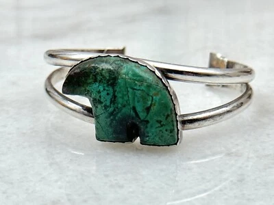 Vintage Lee Navajo sterling silver Green Turquoise Bear cuff bracelet 6” - Image 1 of 3