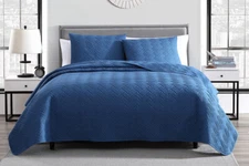 Willow 3 Piece Super Soft Lightweight Microfiber Quilt Coverlet Set