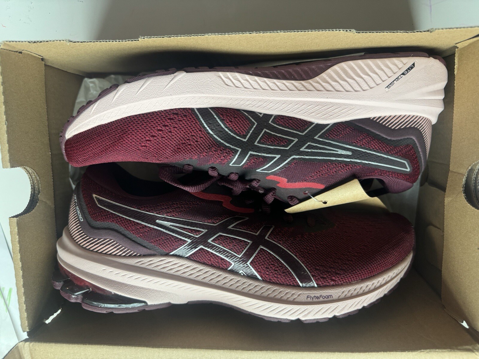 ASICS Women's Running Shoes Size 9 - Lightweight & Supportive