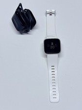 Fitbit Versa Lite FB415 Fitness Smartwatch Activity Tracker Silver Whit - Tested
