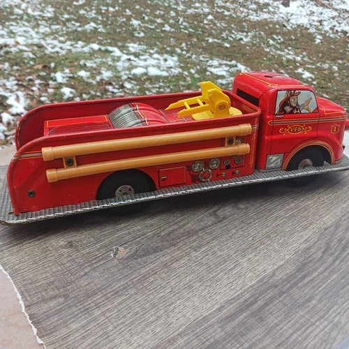 Vintage Marx Tin Fire Truck Friction Toy